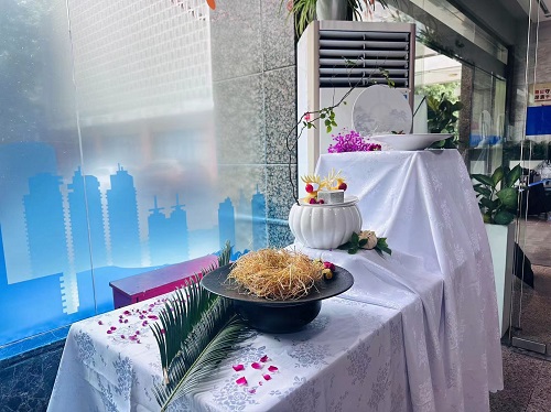 美食展臺(tái)_物業(yè)餐飲服務(wù)