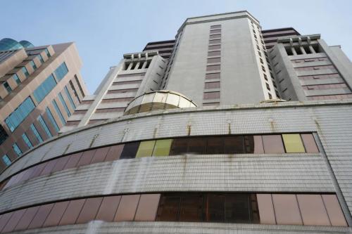 港泰廣場面臨諸多嚴(yán)峻挑戰(zhàn)_物業(yè)公司